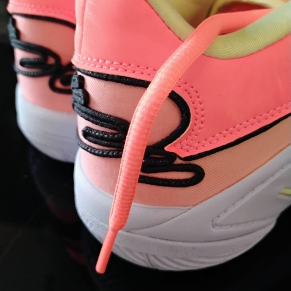 🔥Hot New Big Kid Nike Lebron XXII SE King James Shoes 7 - Picture 3 of 8